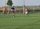 Training lagere seniorenteams S.K.N.W.K. van donderdag 1 mei 2025 (27/87)